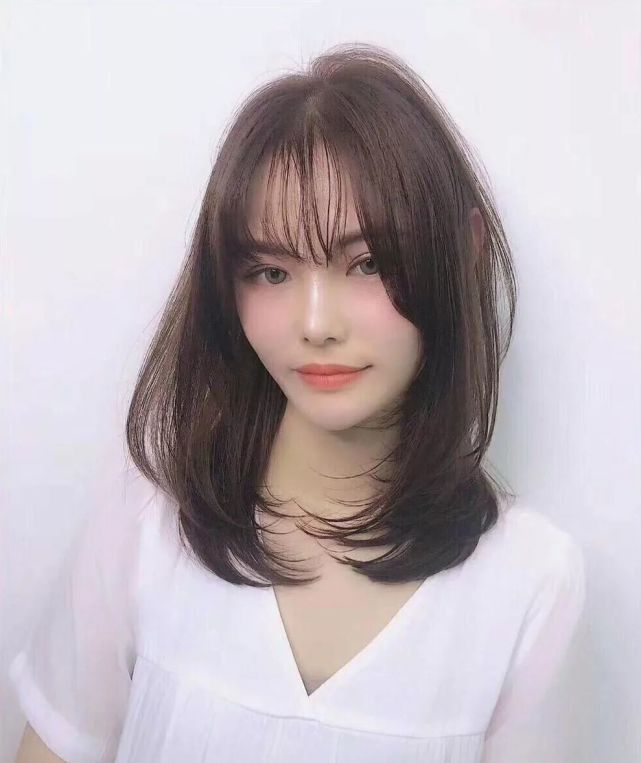 2021流行的"中高层次感发型"