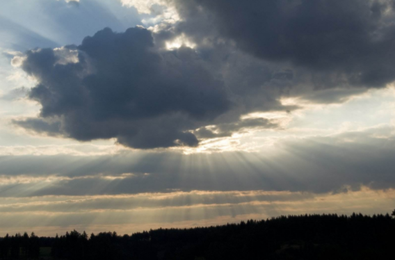 心理学三朵乌云哪一朵里面没雨测你的另一半是否爱你一生