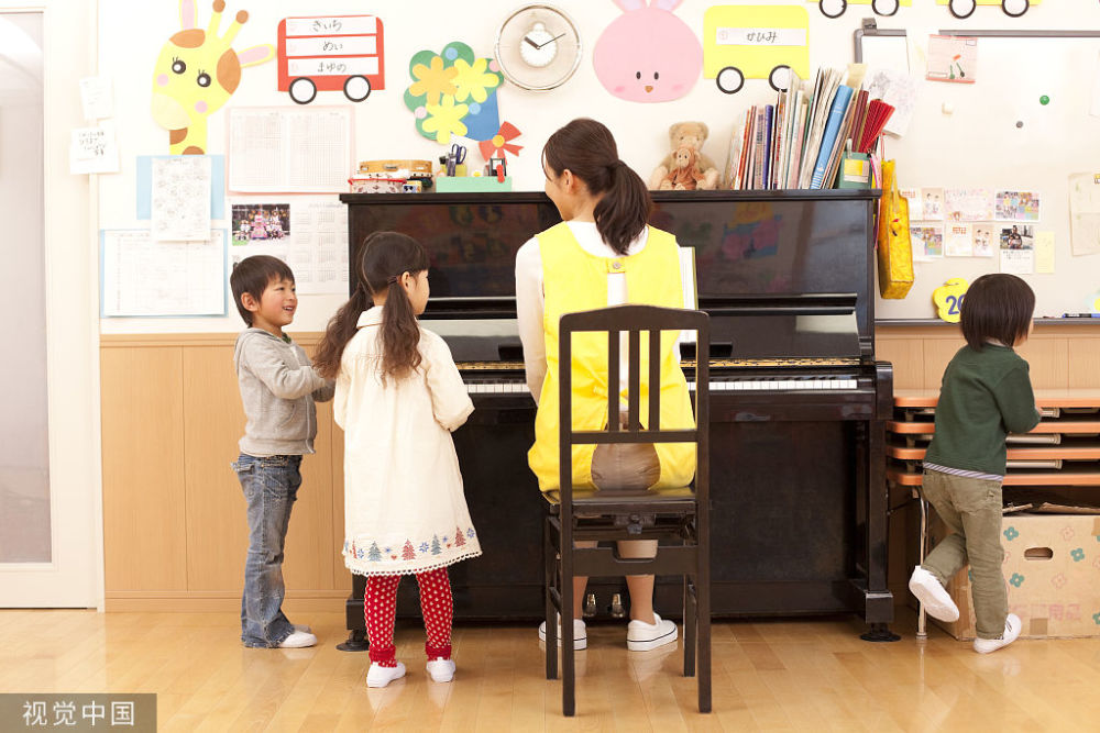 为啥幼儿园保育员比老师都拽,教育工作者