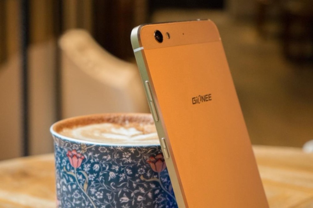 金立毫无征兆突然发布m11系列新品网友卢伟冰反米复金