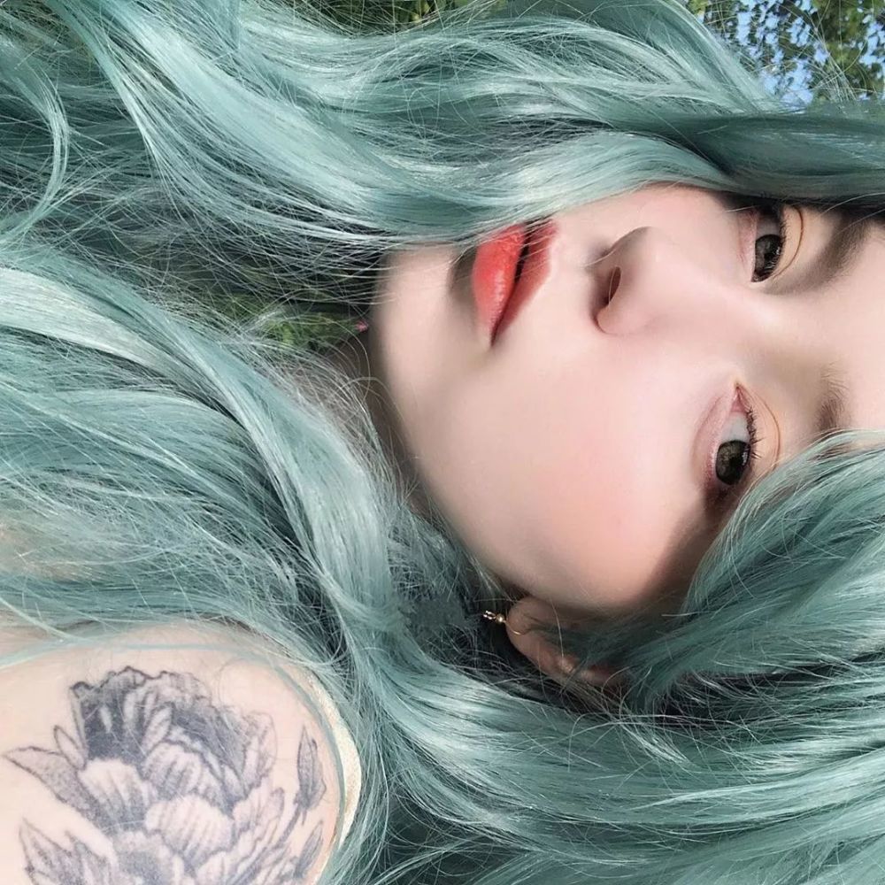 白的惊人,毛妹maria zolotova,你朋友感觉如何?