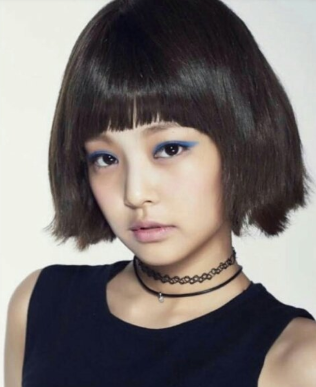 jennie短发照片曝光却意外撞脸宋慧乔网友太像了