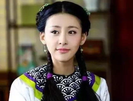 《鹿鼎记》5位阿珂颜值,李嘉欣屈居第二,她被称为"蝴蝶美人"