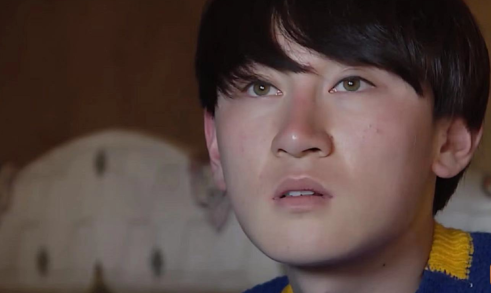 《变形记》最"娘炮"富二代,当看到他的粉底和美瞳,网友炸锅!