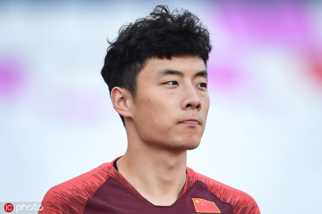 国足伤兵池忠国归队训练 李磊肌肉疲劳单独恢