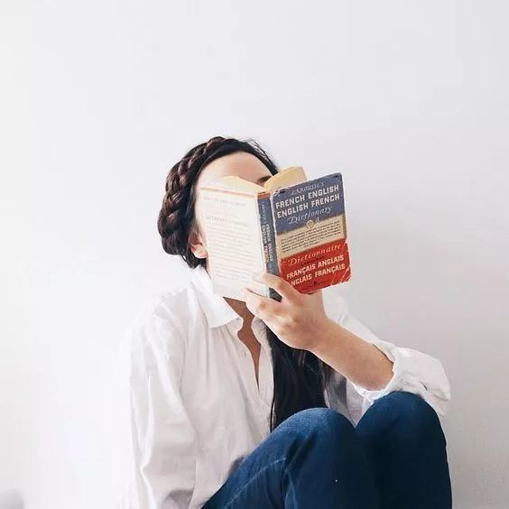 一个人的谈吐有没有"味",完全要看他的读书方法