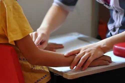 硬笔书法—解密汉字感受书法之美,让孩子练就颜筋柳骨的功底!