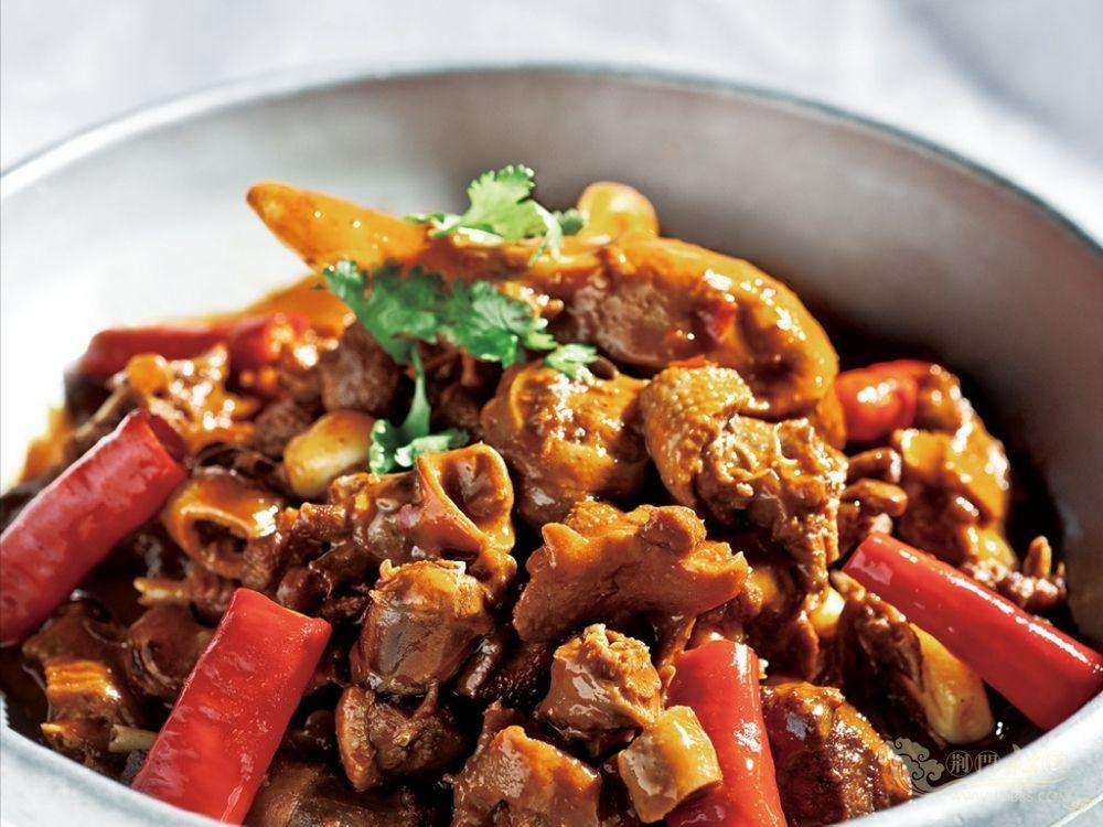 尖椒炒临武鸭临武鸭,湖南省临武县特产,中国八大名鸭之一,无论烧,炒