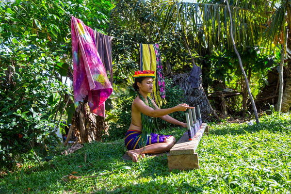 这可能是世界上唯一的处女地,还有特别的"男人屋"可做任何事情