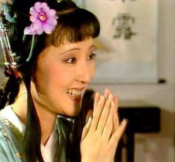 林黛玉|红楼梦：贾母对黛玉极好，她为何还有一年三百六十日风刀霜剑严相逼的感受