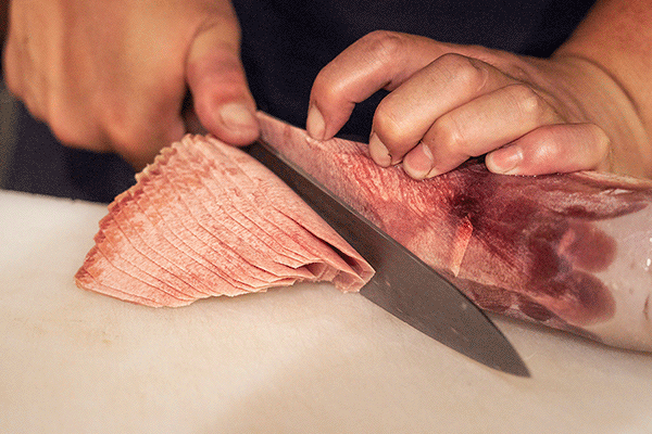 一头牛身上只有1 的横膈膜 是烤肉的王者吗 牛横膈膜肉俗称 虢王网