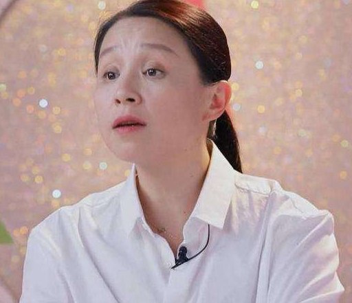 "常被骂组合"!杨天真晒与龙丹妮曾嘉合影,五字配文太真实!