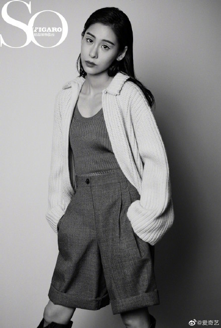 张碧晨银白月光眼线