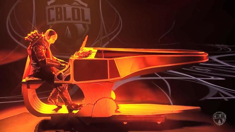 lol巴西赛区决赛开幕式,cos烬超帅开场