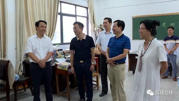 公安这些优秀教师上了全国省市县光荣榜