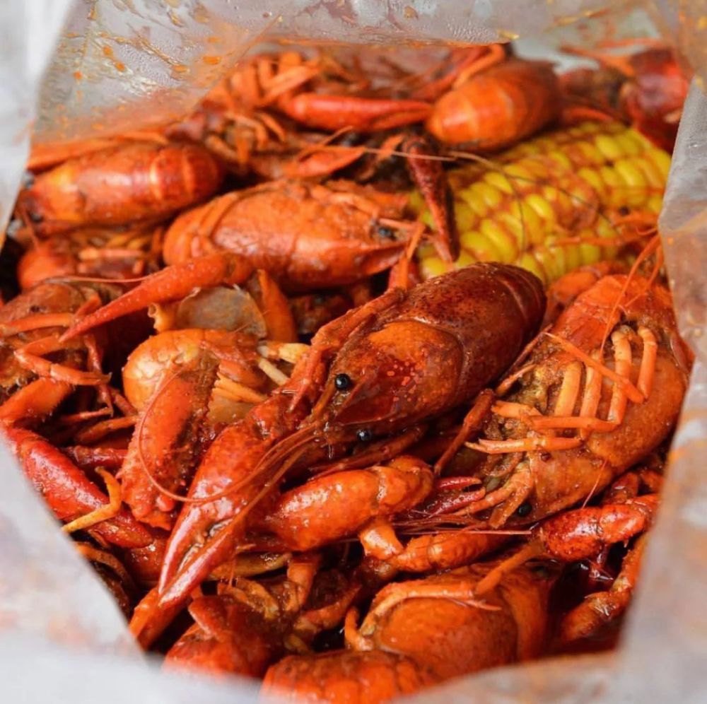 招牌的 cajun风味,以辛辣为主,是地道的美式吃法,主打菜就是小龙虾.