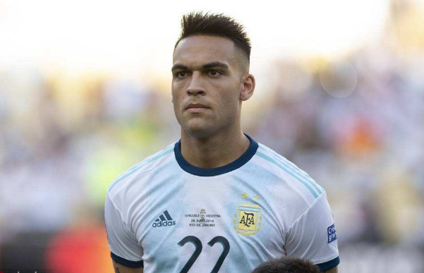 阿根廷22岁新星踢疯了!半场轰3球 造点,国米这次赚大发了