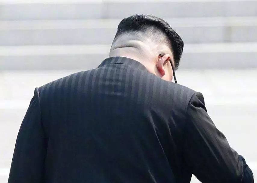 后脑勺堆肉3个方法学会解决