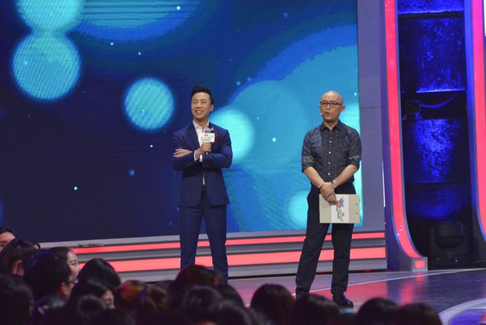 郭德纲在主持完第二季《欢乐喜剧人》以后曾说:"世间之事,一念而已