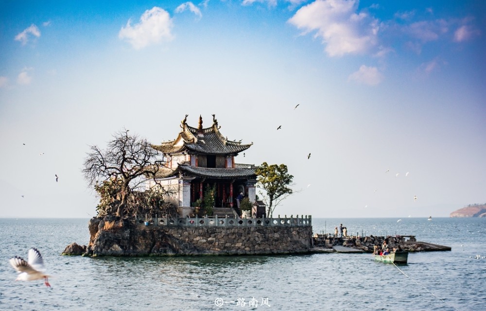 云南最适合养老的旅游城市，不是昆明和丽江，而是这座小城
