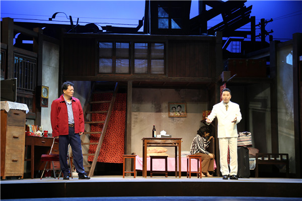 上海滑稽剧团格则新戏有噱头弄堂里向带你开启时空之旅