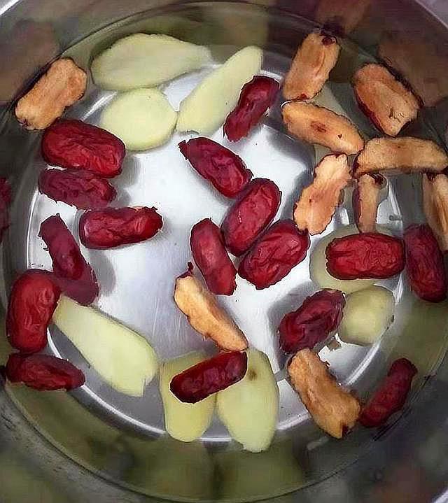 生姜和它一起煮 隔三差五喝点 扫除体内宿便 湿气 腰肢变细了