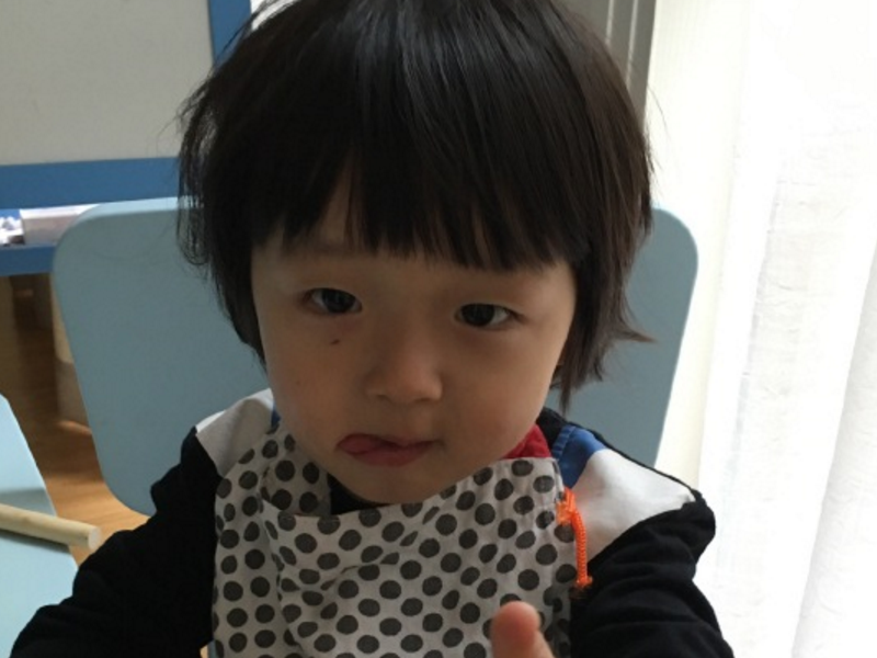 邹市明儿子才是"整容式"长大,五官精致立体,如今还撞脸陈立农