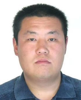 王印,曾用名:王涛,男,38岁,蒙古族,户籍地:内蒙古突泉县突泉镇.