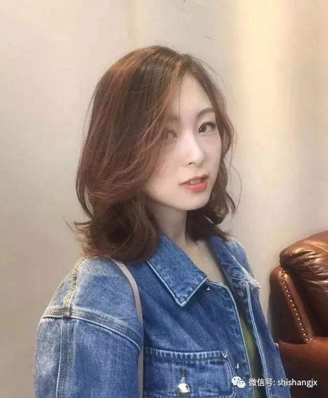 齐肩发适合烫什么卷,发尾卷烫发好看不显老,一组齐肩微卷烫发图片推荐