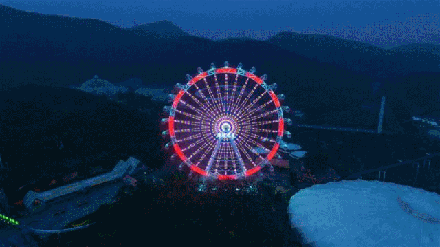 大连新晋网红打卡圣地——"浪漫之星"摩天轮!仅售39.9元!