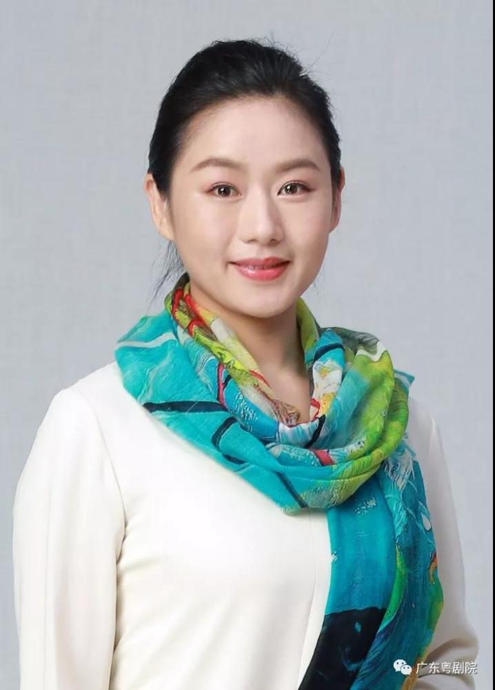 广东粤剧院领导班子换届曾小敏任院长