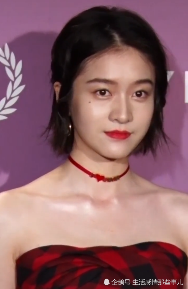 张雪迎生图照被疯传,看清脸上"美人痣,终于信了男生的审美!