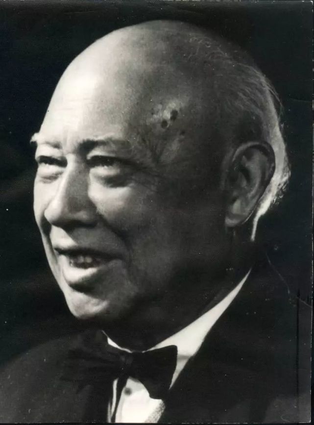 每天锻炼1小时健康工作50年幸福生活一辈子丨那个年代那句话见02