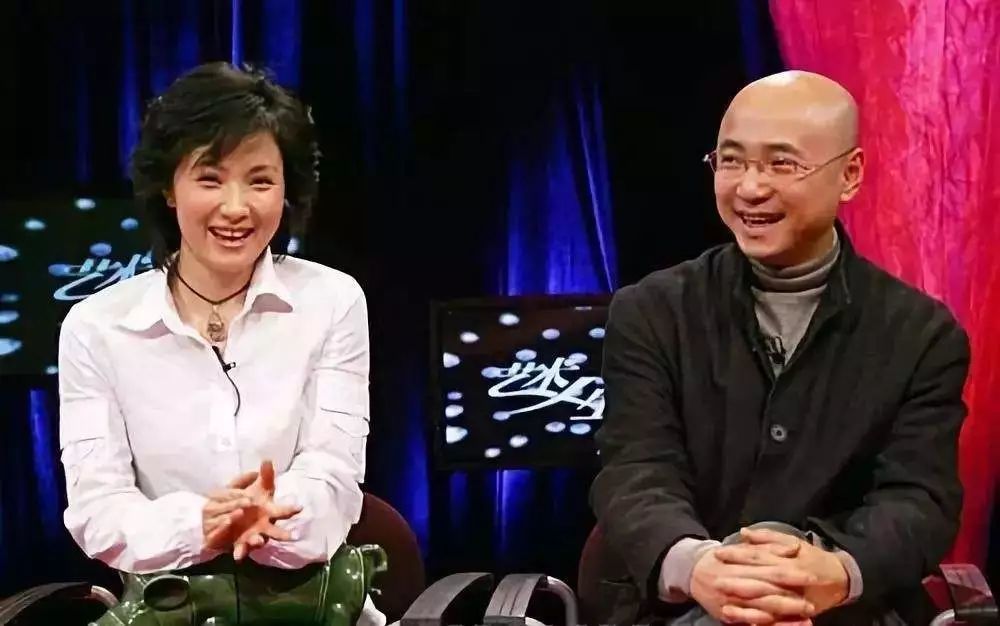 2005年陶虹参加《艺术人生》时,徐峥还是作为 陶虹的家属在台下默默的