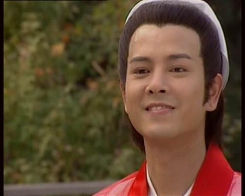 陈嘉辉与梁小冰的小互动仍俏皮可爱羡煞旁人