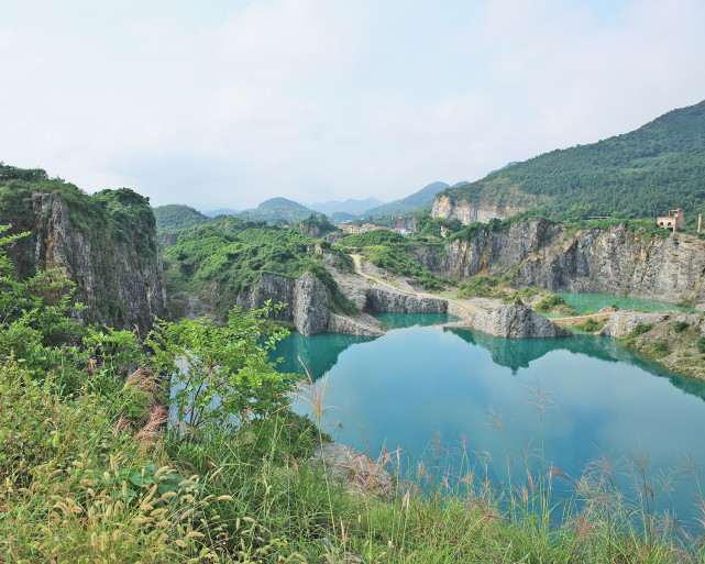 的公園,絕美潭水堪比九寨溝|潭水|礦山公園|重慶|銅鑼山|礦坑|渝北區