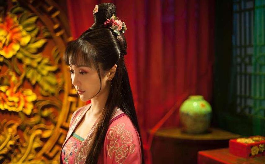 孟子|古人讲“男女授受不亲”，下半句才是经典，却十人九不知！