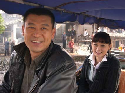 还记得剧中袁不屈的饰演者吗?还记得《上错花轿嫁对郎》吗?