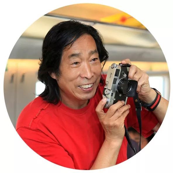 拍火车的王福春一双贼眼看世界