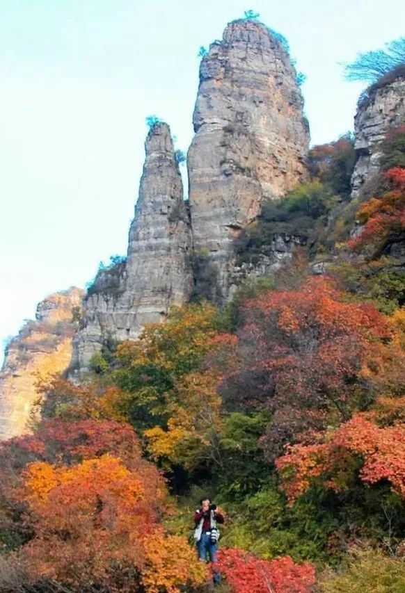 狼牙山镇|北京180公里处，有座英雄的山，这里风景美如画，秋色醉人！