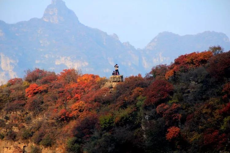 狼牙山镇|北京180公里处，有座英雄的山，这里风景美如画，秋色醉人！