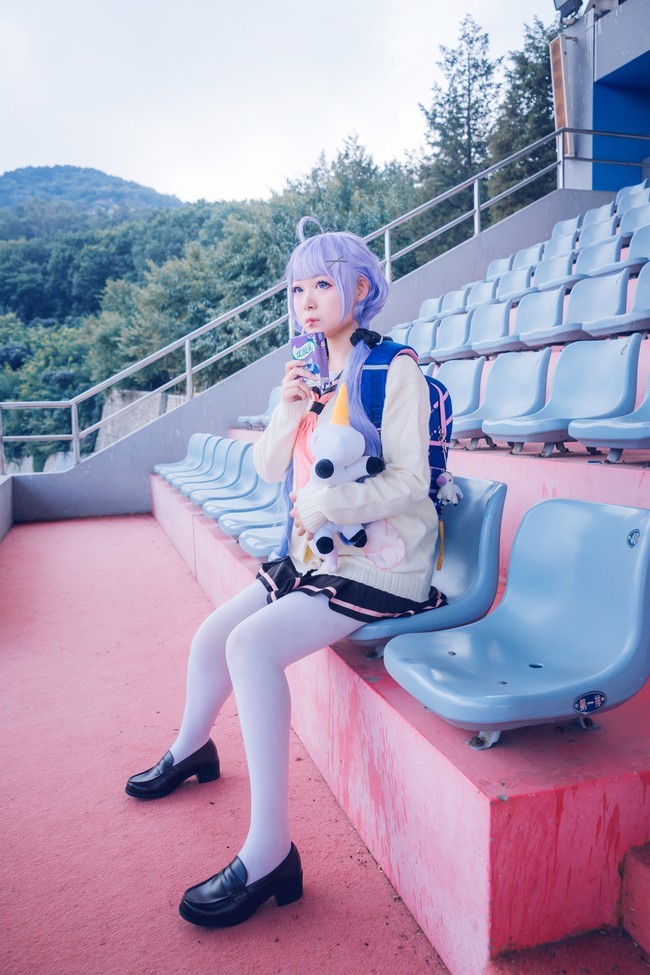 碧蓝航线 独角兽 白丝jk制服 这也太可爱了吧!