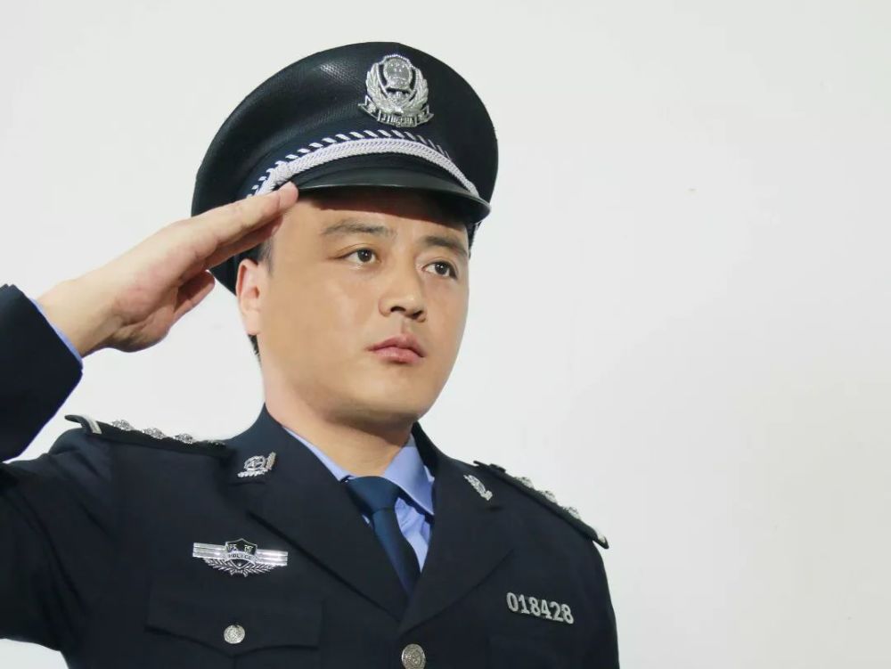 "三秦最美人民警察"名单揭晓,我局刑侦大队民警王战迎荣获"提名奖"