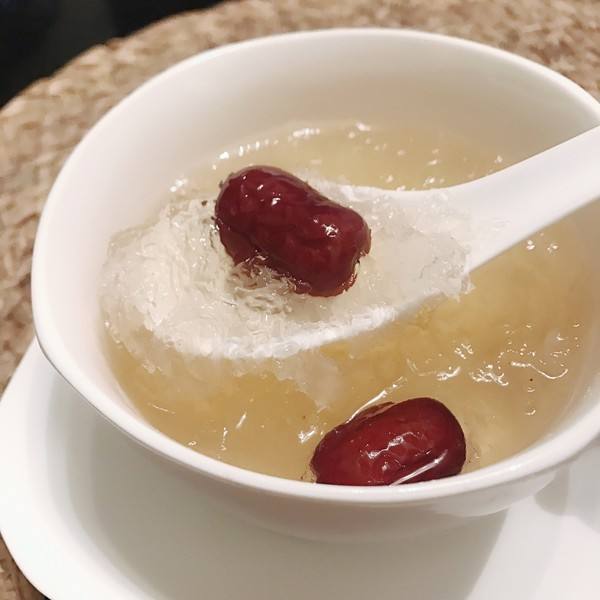 小心窝燕窝红枣燕窝的做法