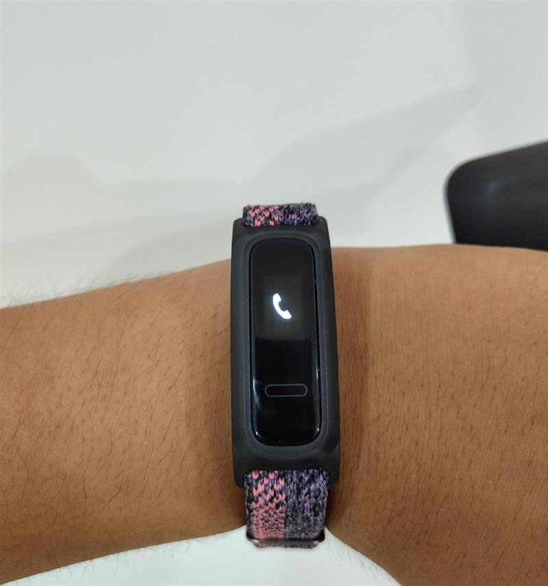 运动神器华为手环4e篮球精灵评测129元超值体验