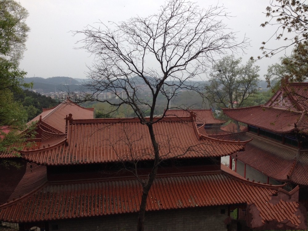 河南一座香火很旺的寺廟,距今約1500餘年,是中原五大寺之一