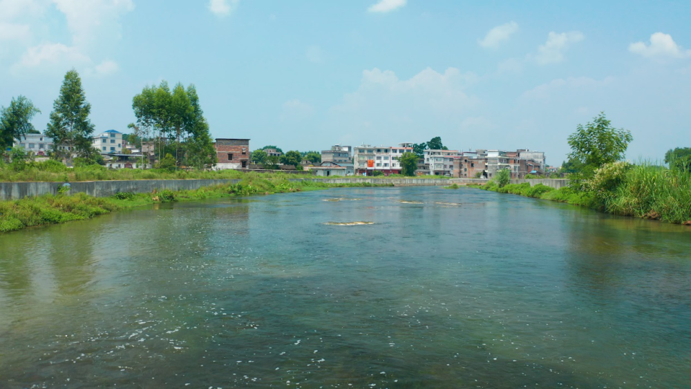 愁怀今已尽去这里是贺州这里是平桂这里是小凉河休闲旅行,放松心情的