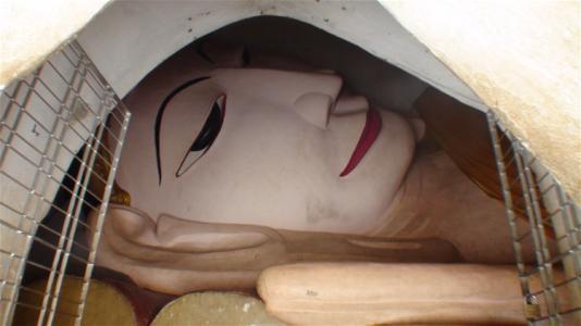 世界上最"诡异"的佛像:佛像表情让人感到惊悚,游客:不敢看!