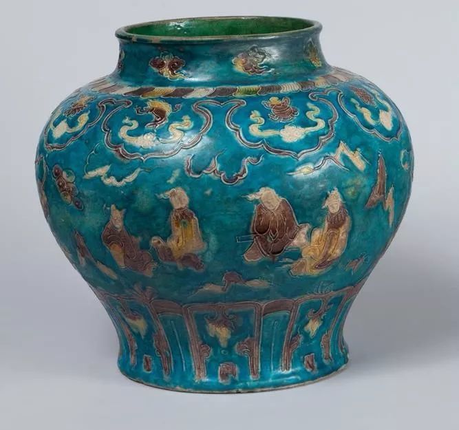 馆藏鉴赏独树一帜的珐华彩瓷器