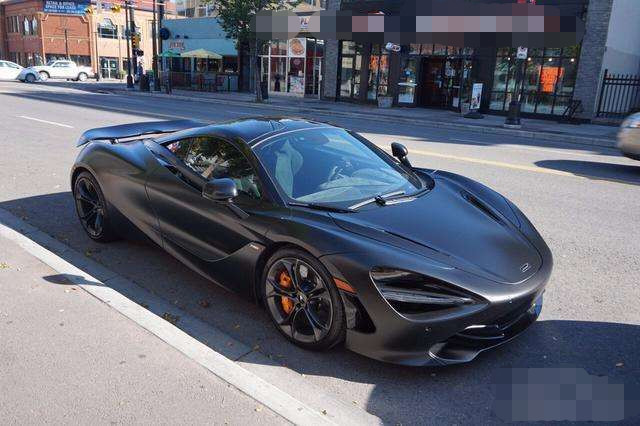 23岁郭麒麟开400万超跑炫富跟老郭一比姜还是老的辣